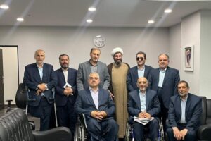 دیدار جمعی از جانبازان ۷۰ درصد با معاون بنیاد شهید