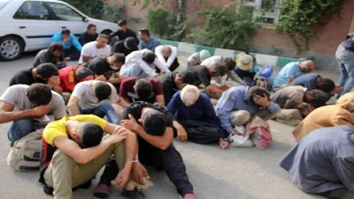 نیکبخت خبرداد دستگیری ۳۲ سارق قطعات خودرو با ۱۲۳ فقره سرقت در اصفهان